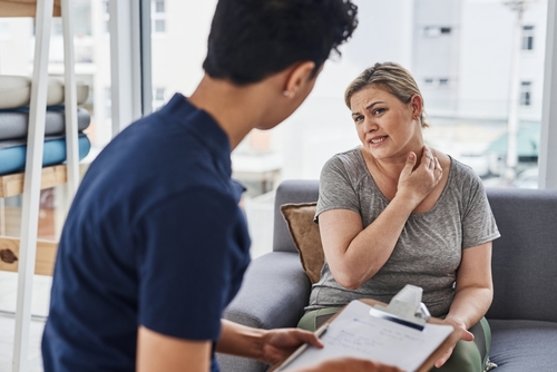 Neck pain, neck pain relief, client seeking neck pain care, Verispine Joint Centers neck pain relief center.