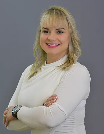 Linnette Santiago, FNP