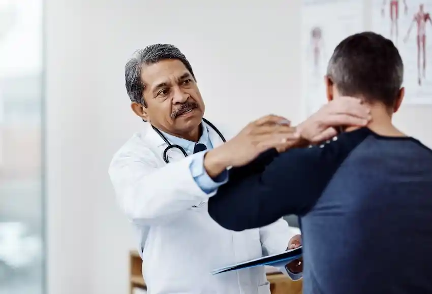 Cervical radiculopathy specialist providing neck pain treatment and physical therapy at VeriSpine clinic